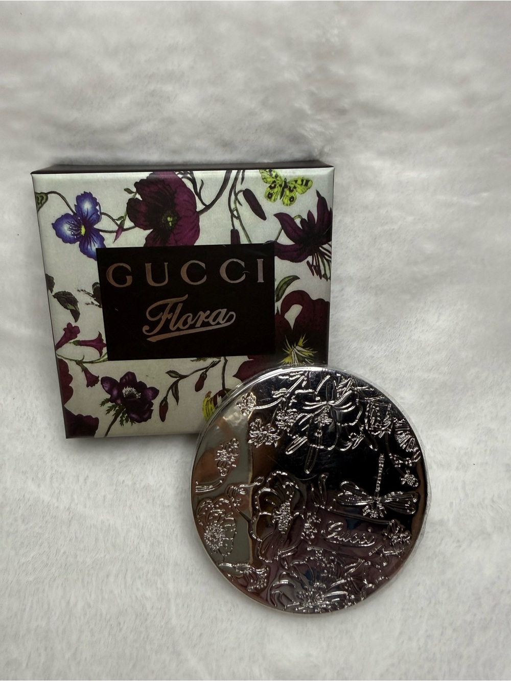 Gucci Silver Floral Engraved Compact with Floral Box